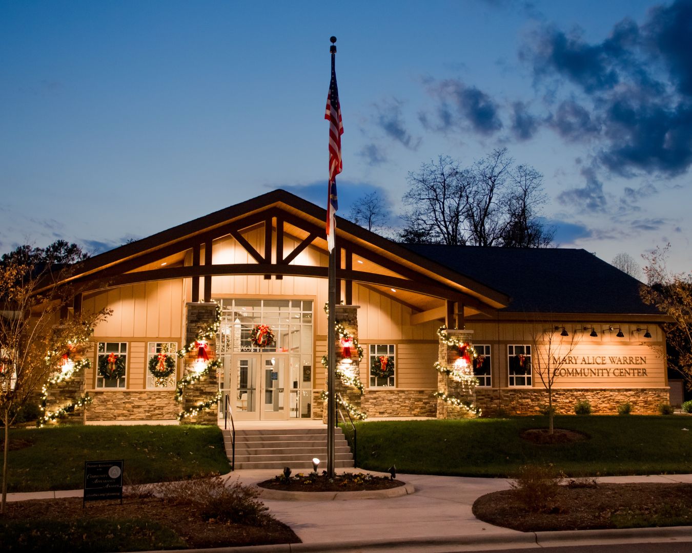 Holiday Lights - Mary Alice Warren Community Center